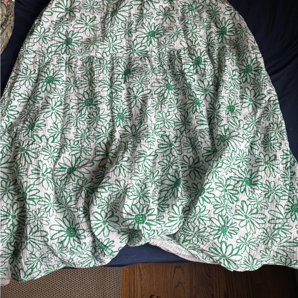 Oh Green Daisy Print Maxi Skirt
